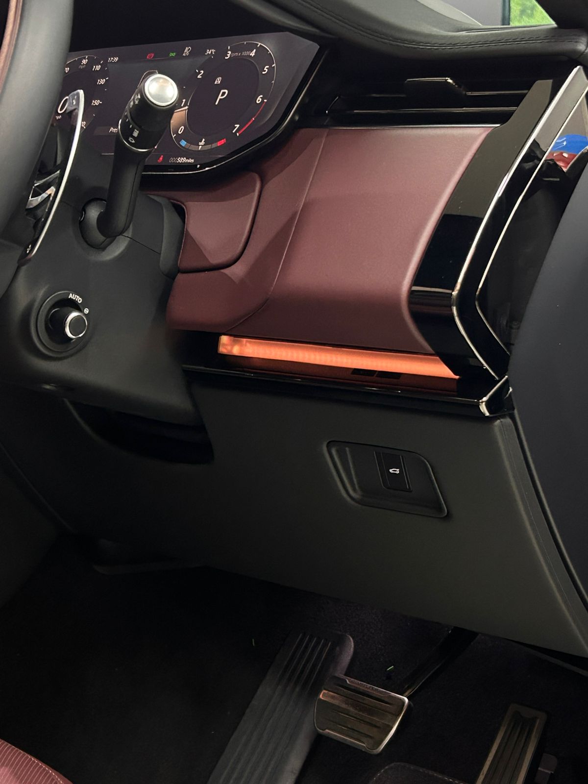 2023 Land Rover Range Rover Sport 3.0 Dynamic SE PHEV 2023 Land Rover Range Rover Sport 3.0 Dynamic SE PHEV