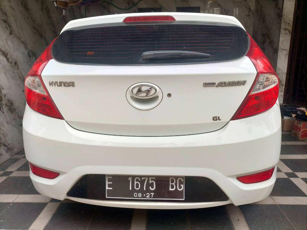 Second Hand 2012 Hyundai Grand Avega Second Hand 2012 Hyundai Grand Avega