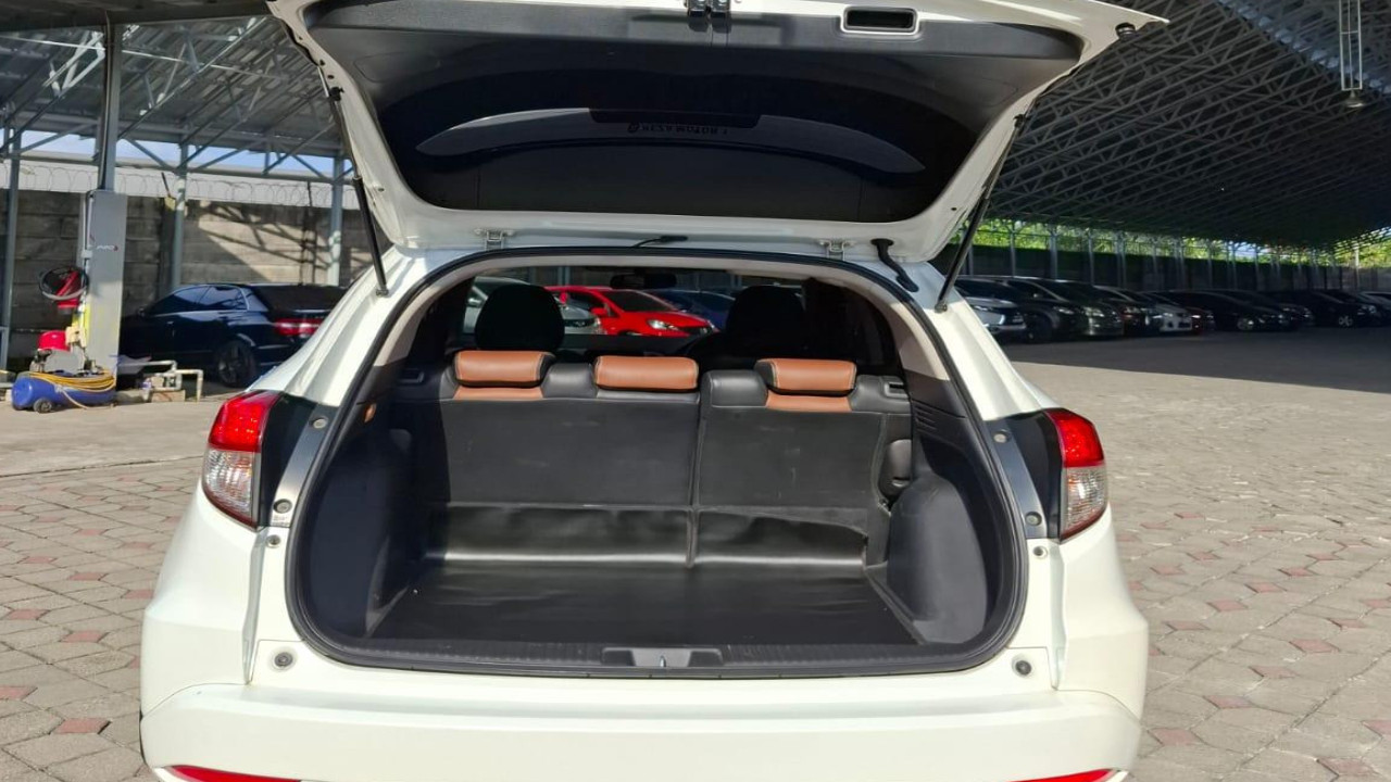 2020 Honda HRV  1.8L Prestige 2020 Honda HRV  1.8L Prestige