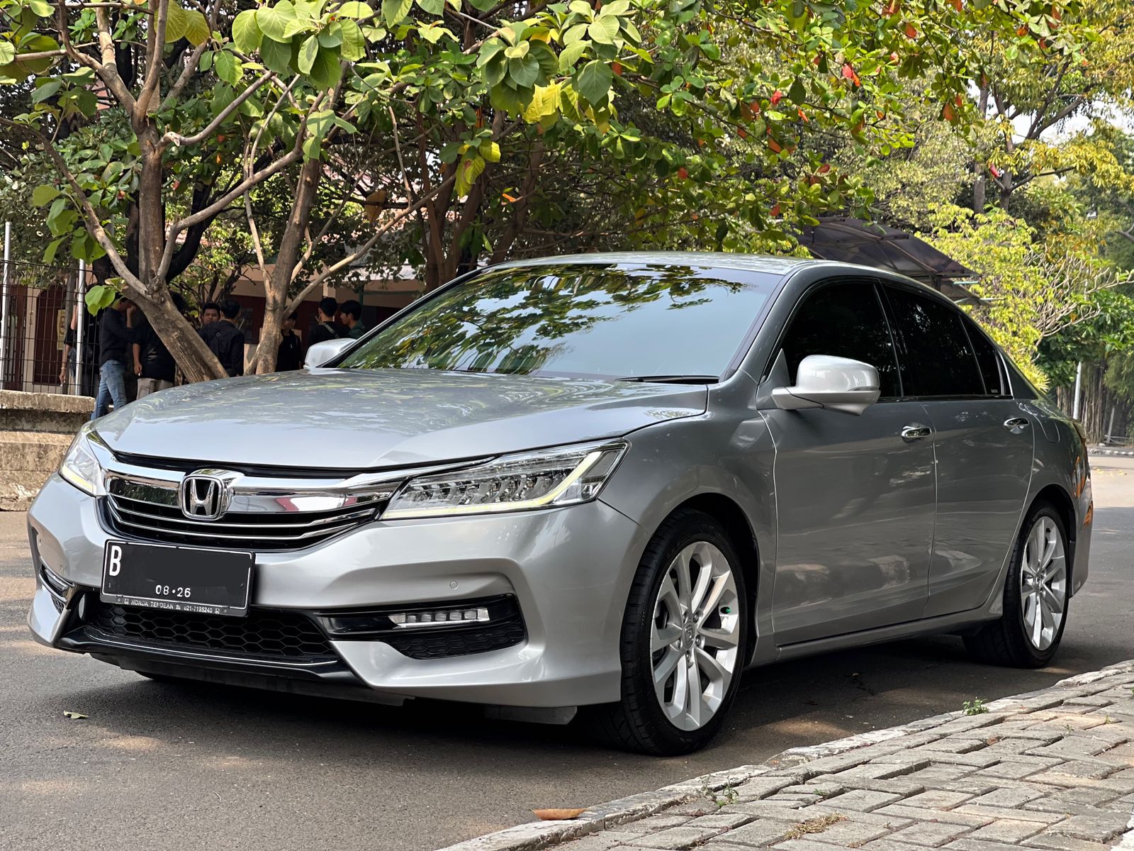 2016 Honda Accord  2.4L VTi-L 2016 Honda Accord  2.4L VTi-L