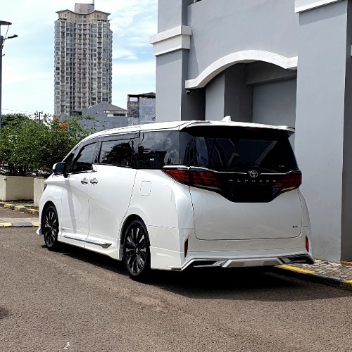 2024 Toyota Alphard Hybrid 2024 Toyota Alphard Hybrid