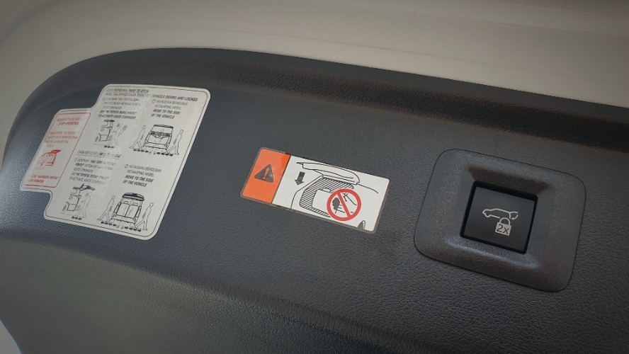 2024 Toyota Alphard Hybrid 2024 Toyota Alphard Hybrid