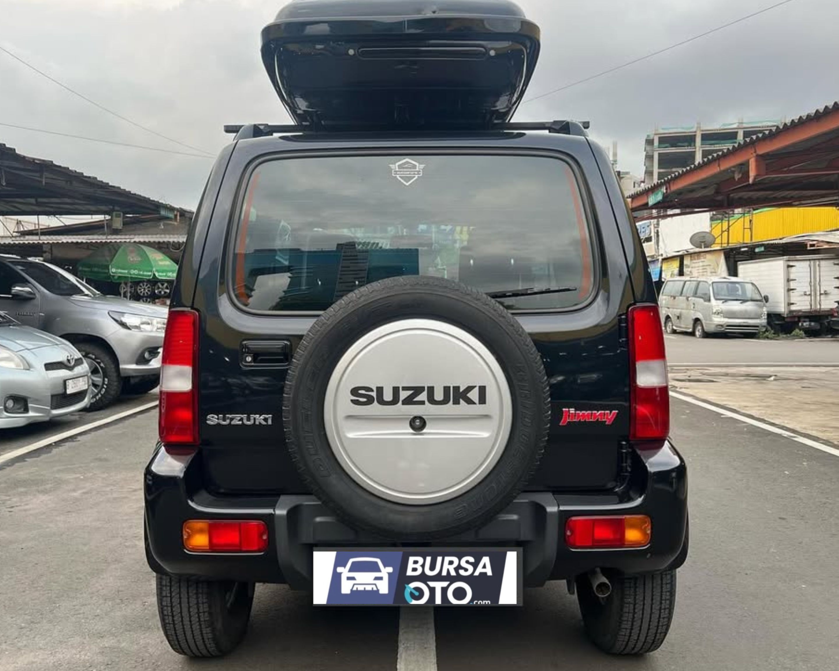 2017 Suzuki Jimny  4x4 1.3L AT 2017 Suzuki Jimny  4x4 1.3L AT