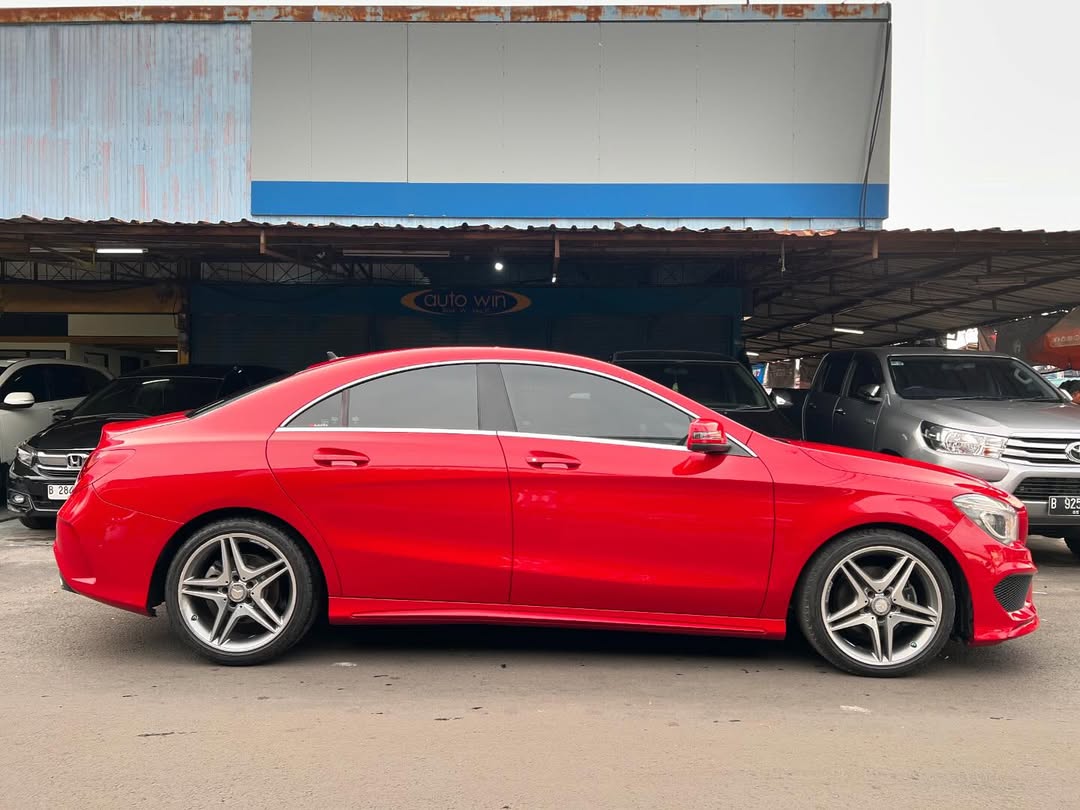 2015 Mercedes Benz CLA-Class 200 Urban 2015 Mercedes Benz CLA-Class 200 Urban