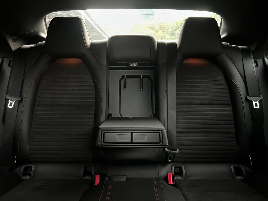 2015 Mercedes Benz CLA-Class 200 Urban 2015 Mercedes Benz CLA-Class 200 Urban