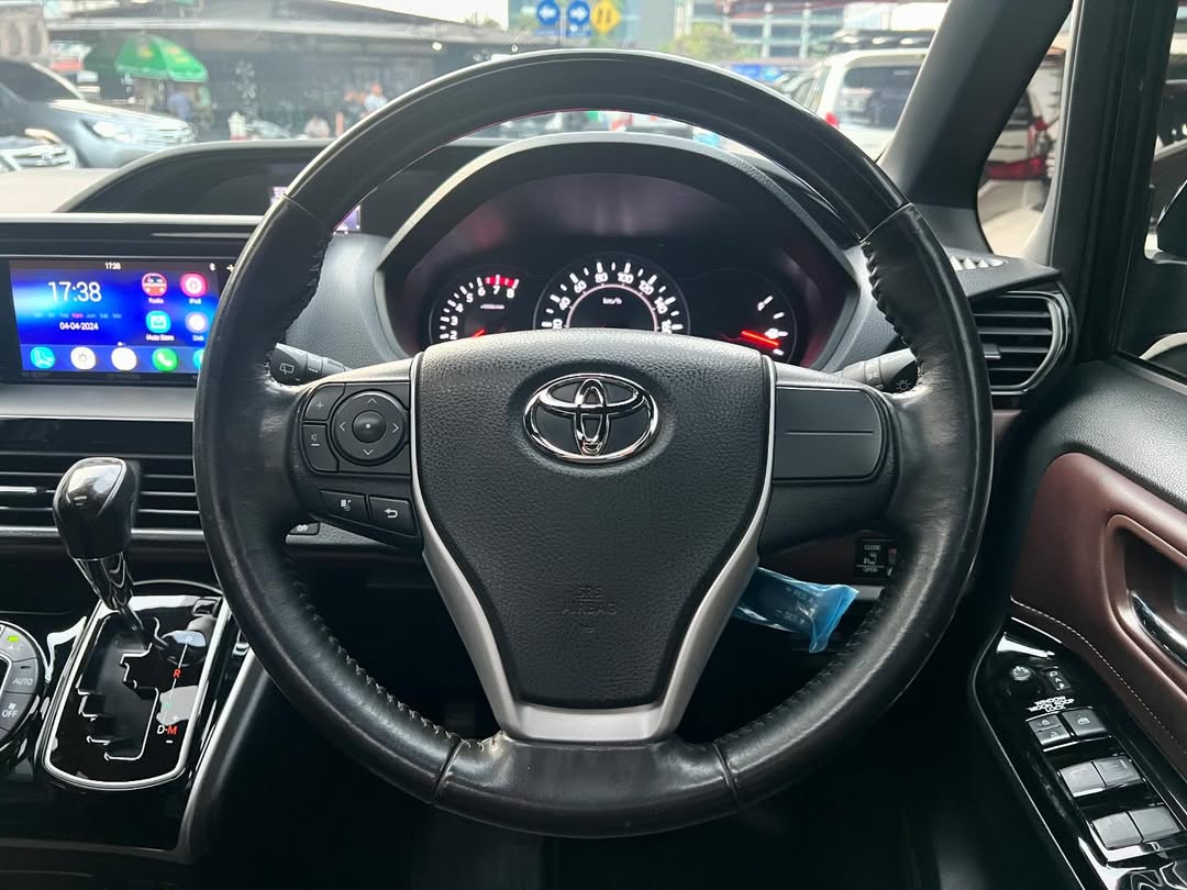 2021 Toyota Voxy 2021 Toyota Voxy