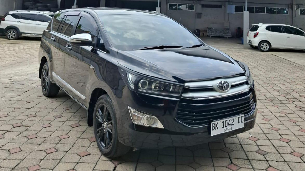 2017 Toyota Innova 2017 Toyota Innova
