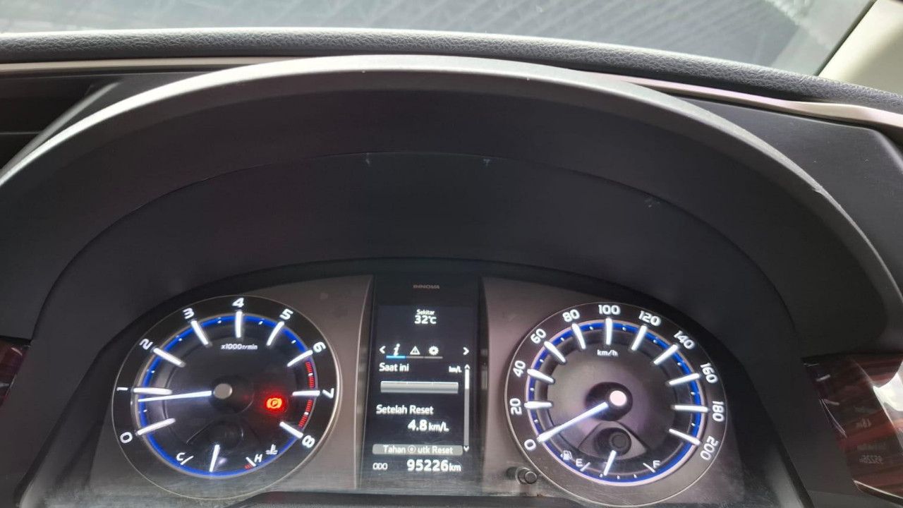 2017 Toyota Innova 2017 Toyota Innova