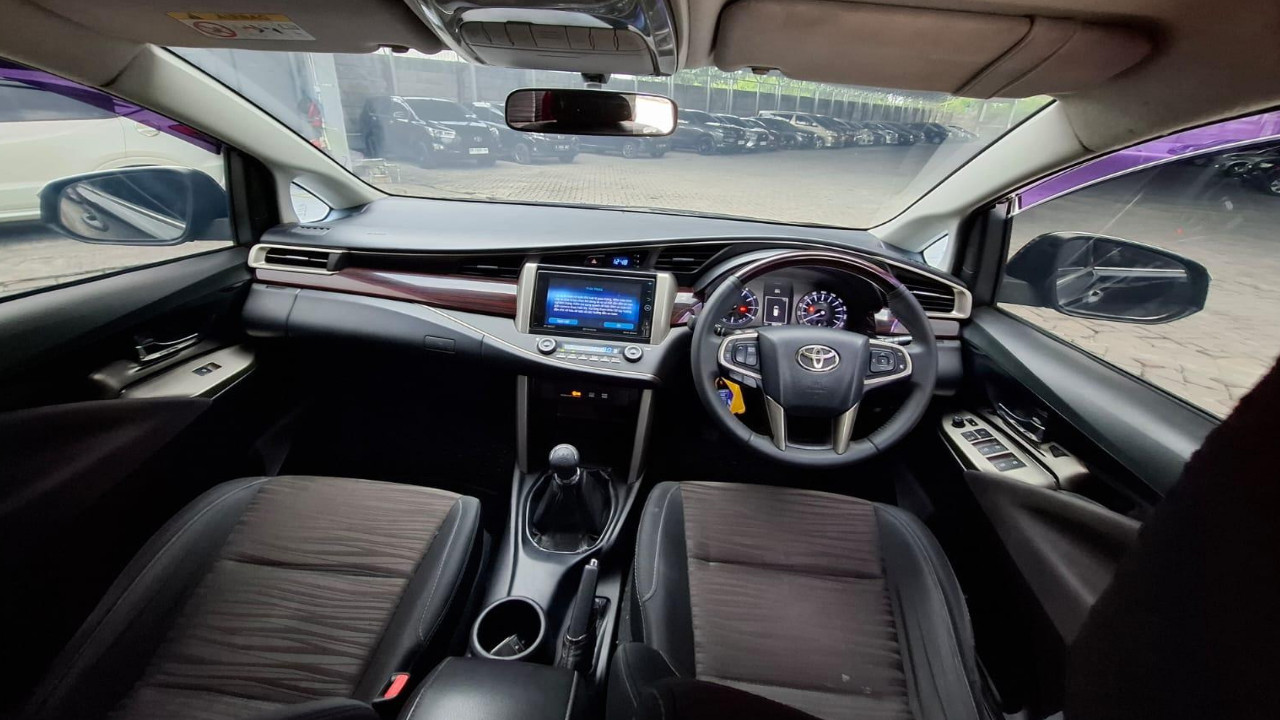 2017 Toyota Innova 2017 Toyota Innova