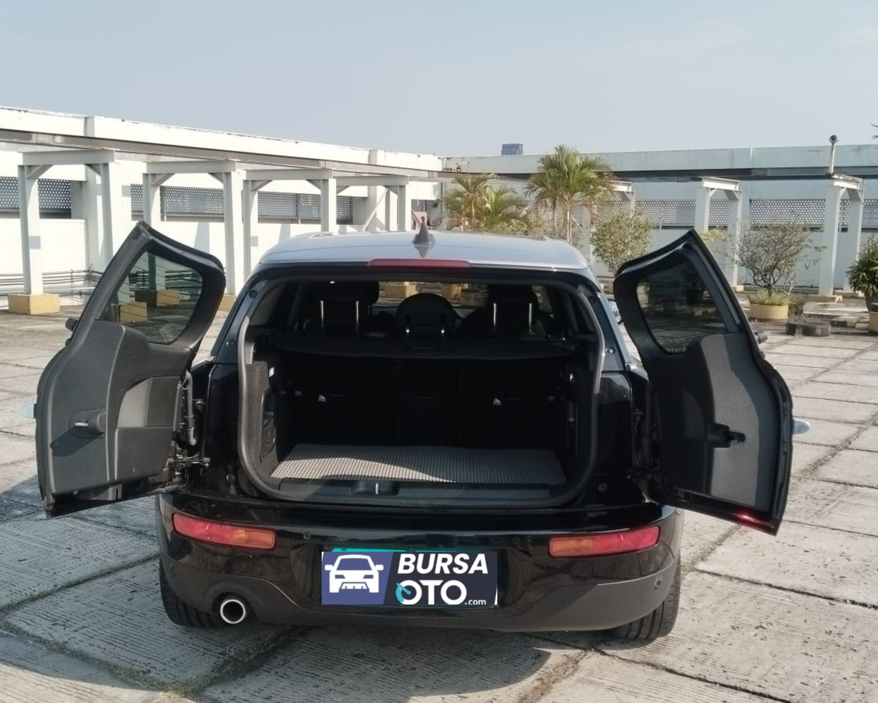 2020 MINI Clubman Cooper 2020 MINI Clubman Cooper