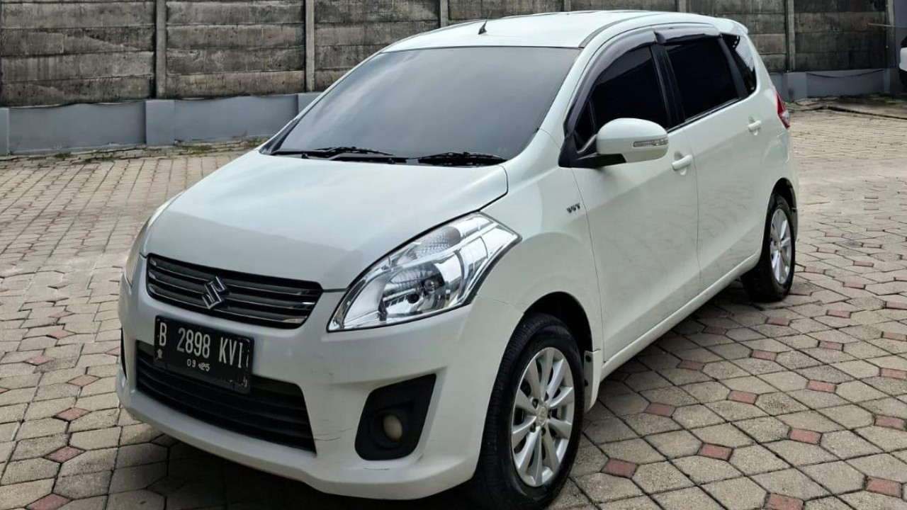 2015 Suzuki Ertiga 2015 Suzuki Ertiga