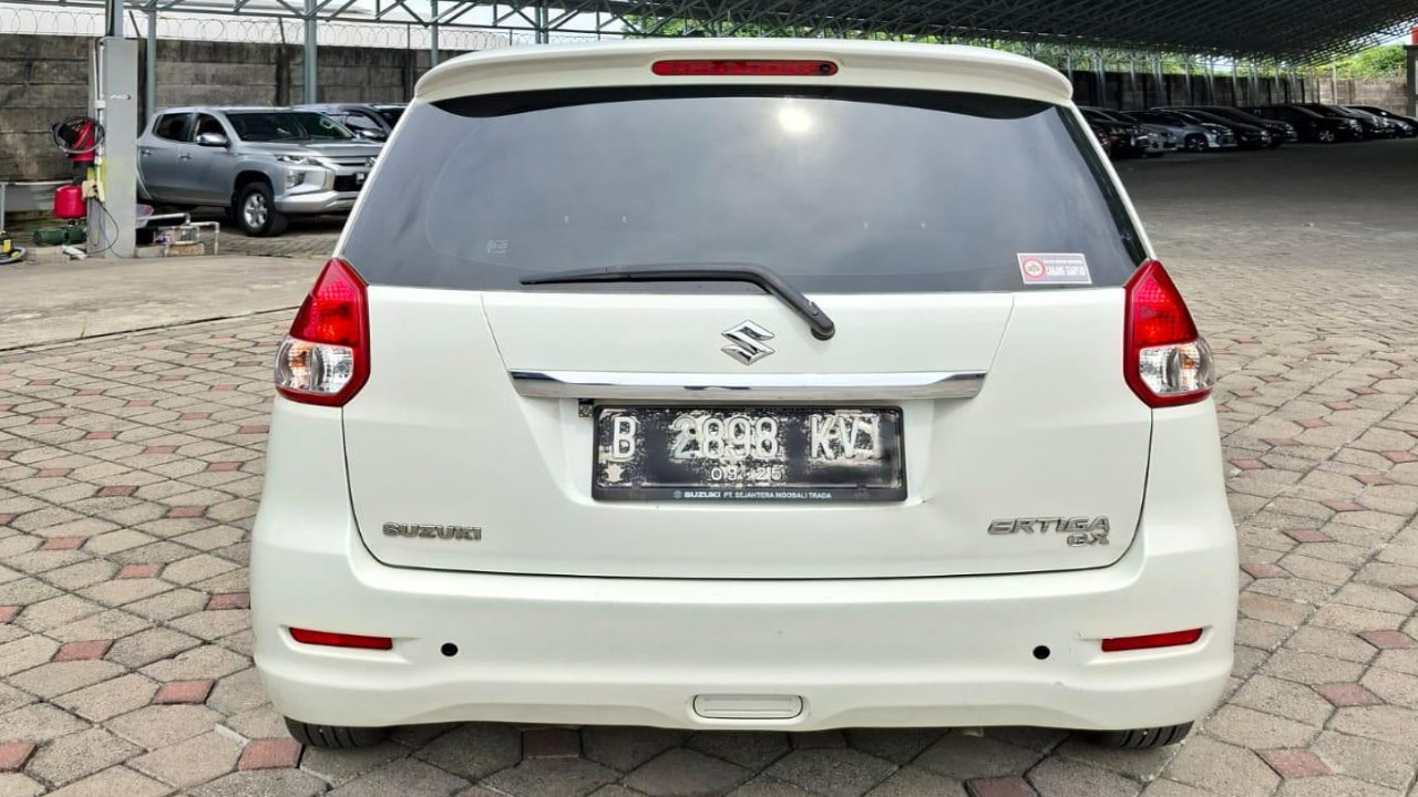 2015 Suzuki Ertiga 2015 Suzuki Ertiga