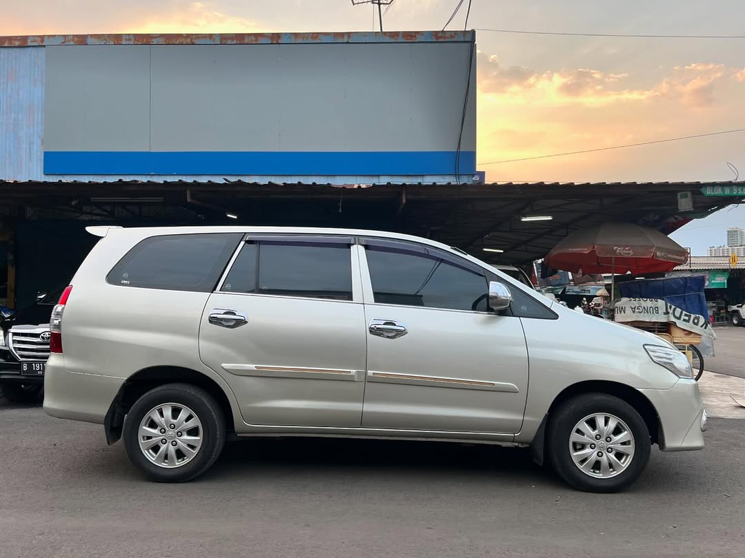 2014 Toyota Innova 2014 Toyota Innova