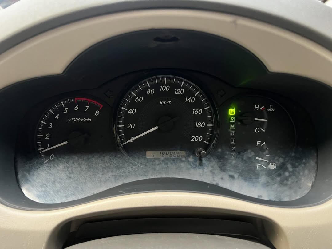 2014 Toyota Innova 2014 Toyota Innova