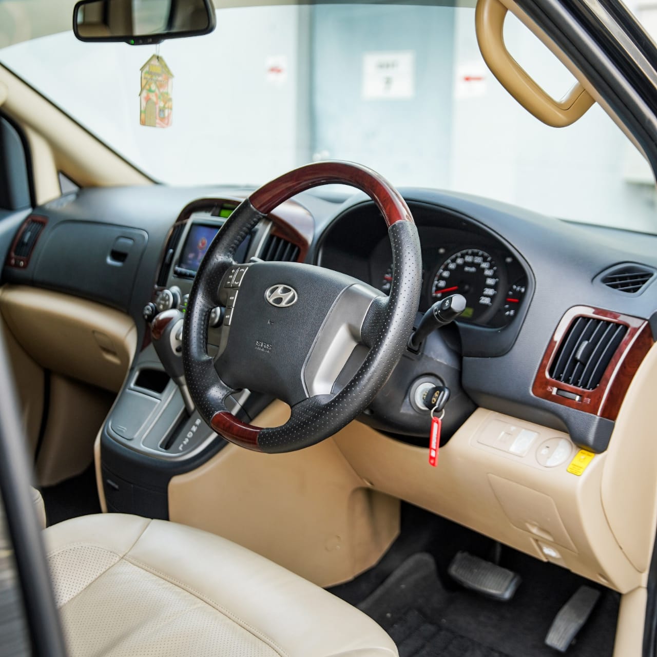 2015 Hyundai H1 2015 Hyundai H1