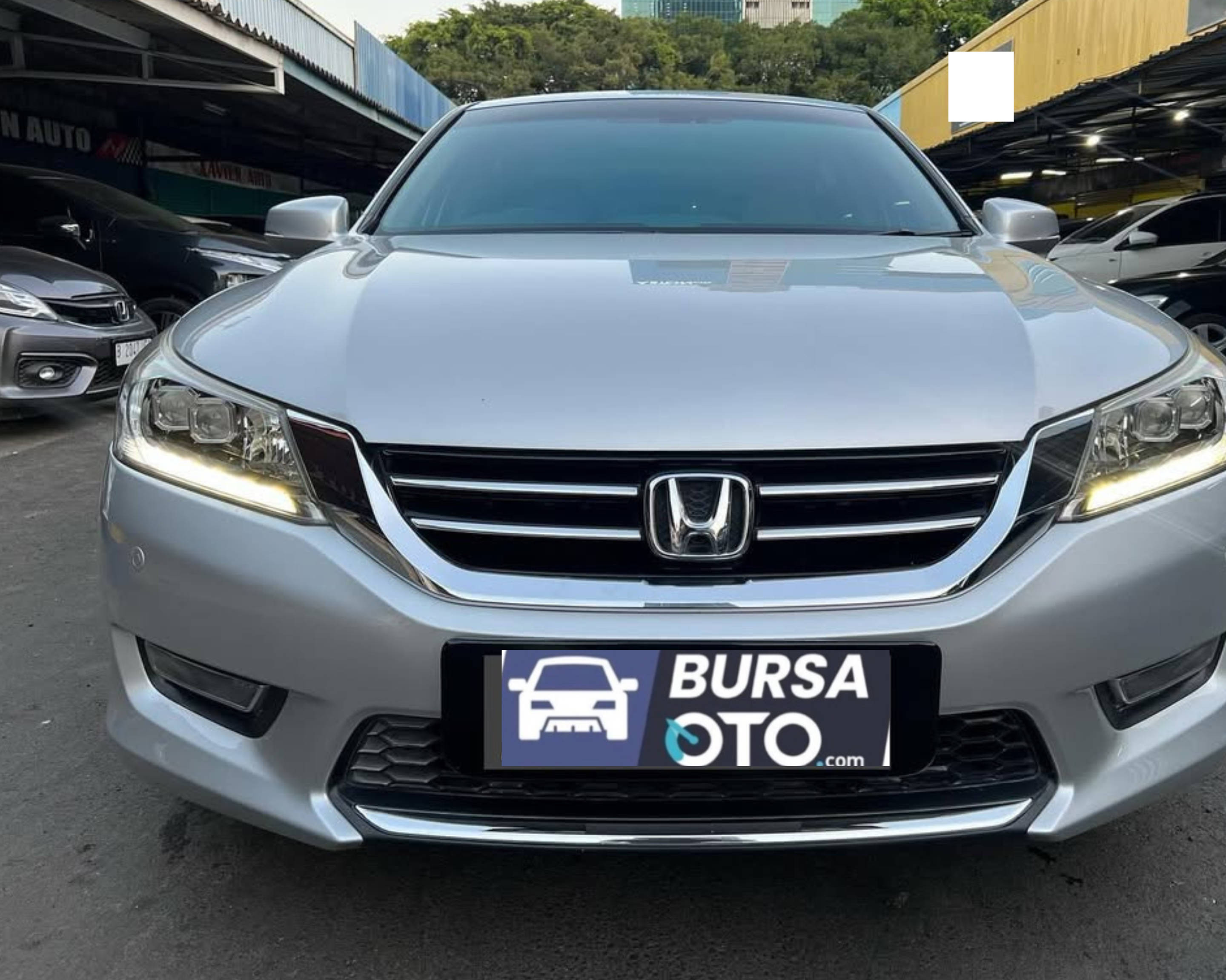 Second Hand 2013 Honda Accord Second Hand 2013 Honda Accord