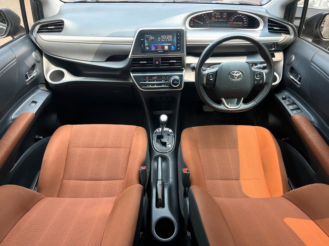 2018 Toyota Sienta 2018 Toyota Sienta
