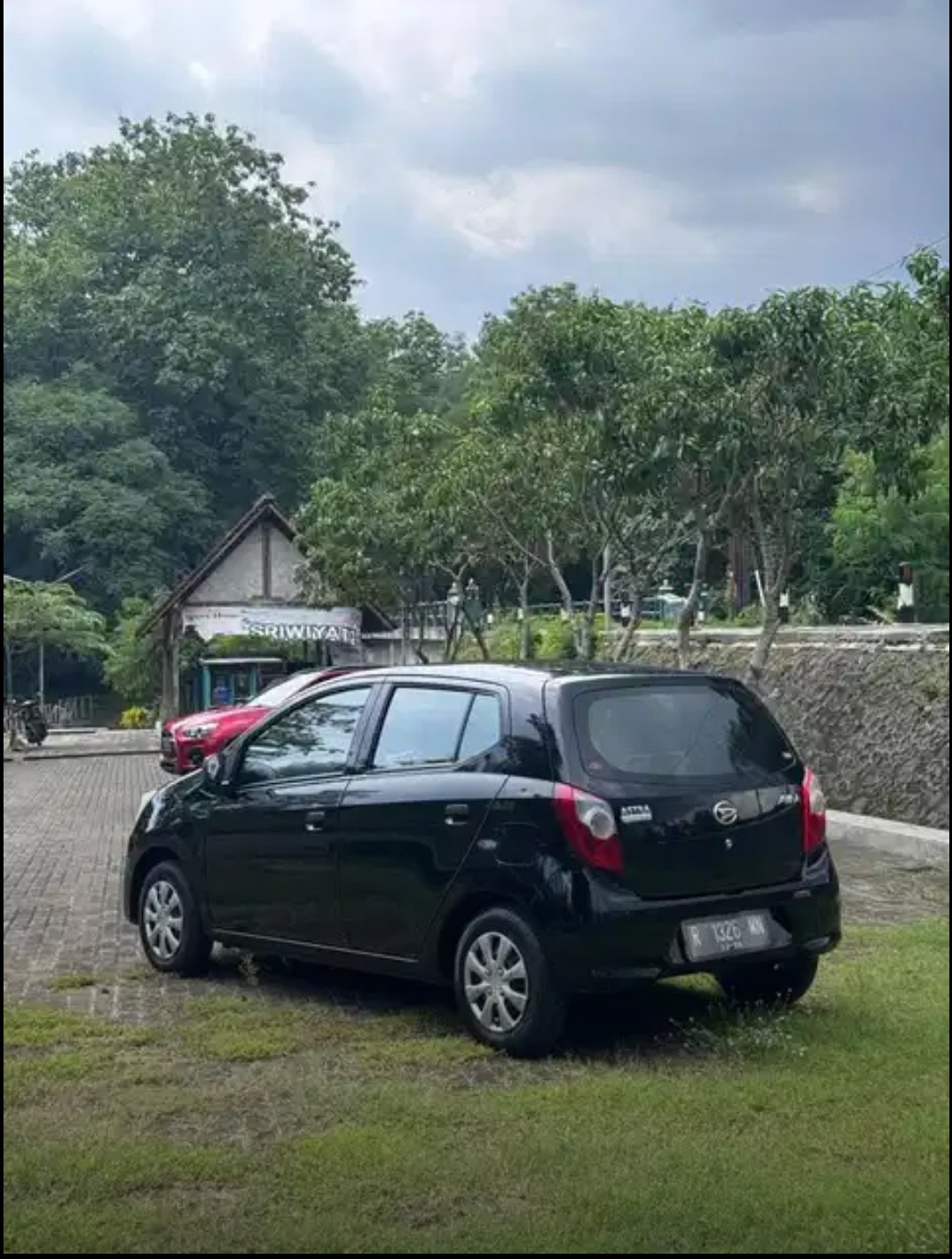 2021 Daihatsu Ayla 1.0L D Plus MT 2021 Daihatsu Ayla 1.0L D Plus MT