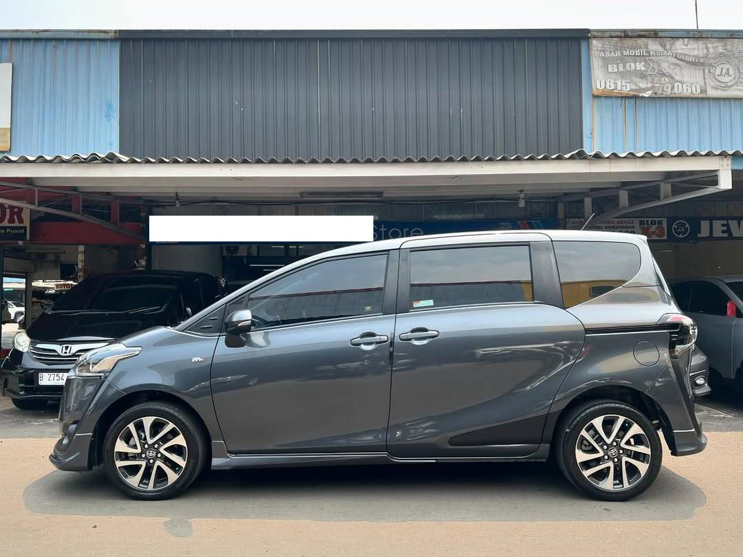 2018 Toyota Sienta 2018 Toyota Sienta