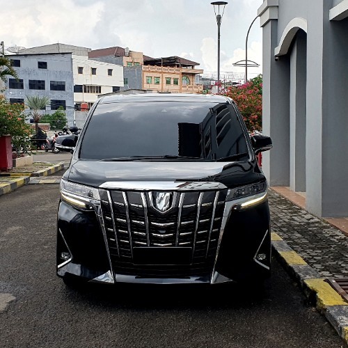 Second Hand 2021 Toyota Alphard Second Hand 2021 Toyota Alphard