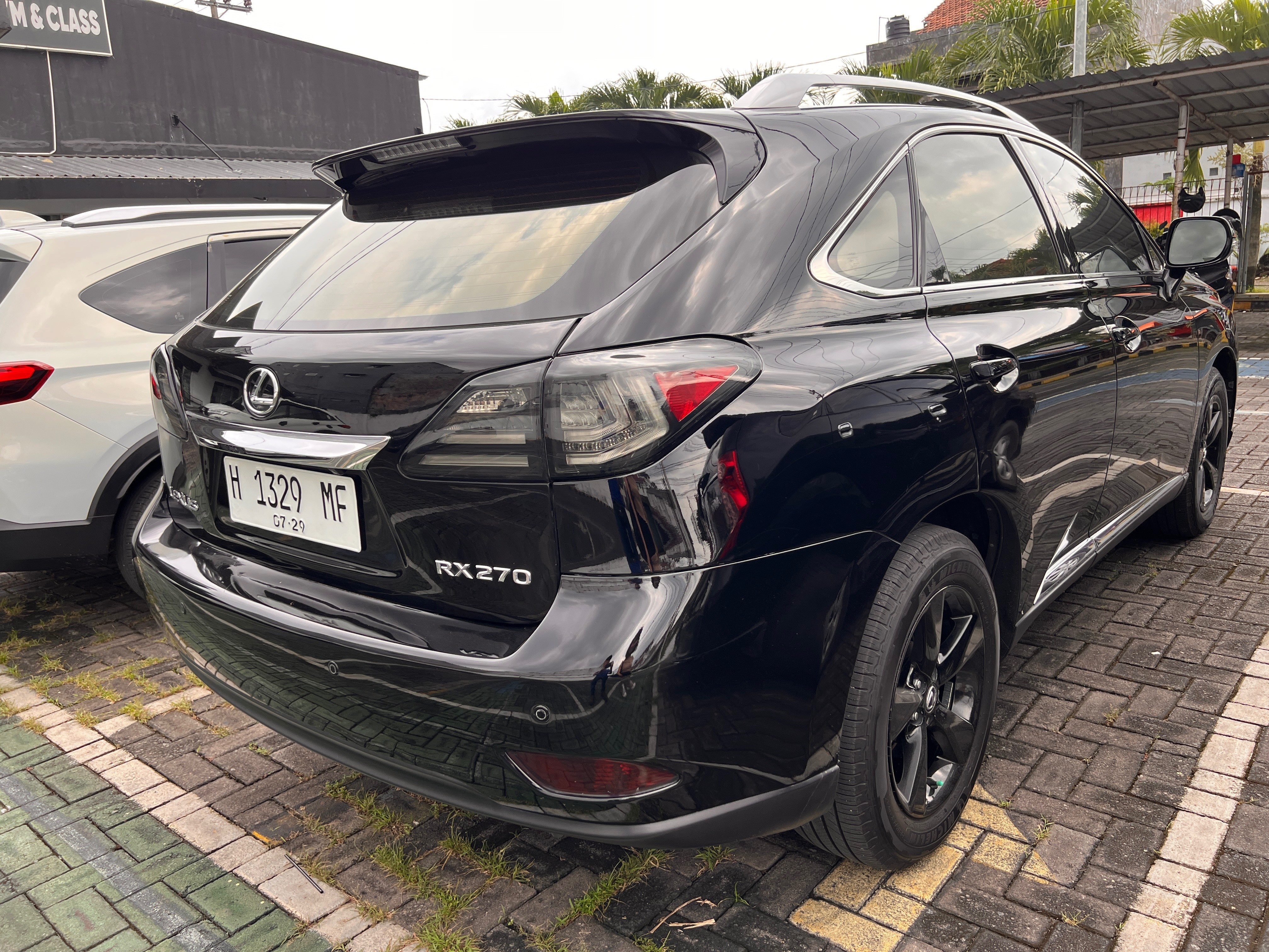 2013 Lexus RX 270 2.7 AT 2013 Lexus RX 270 2.7 AT