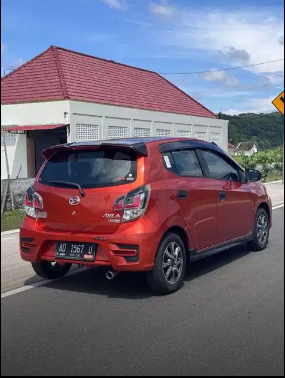 2021 Daihatsu Ayla 1.2L R MT 2021 Daihatsu Ayla 1.2L R MT