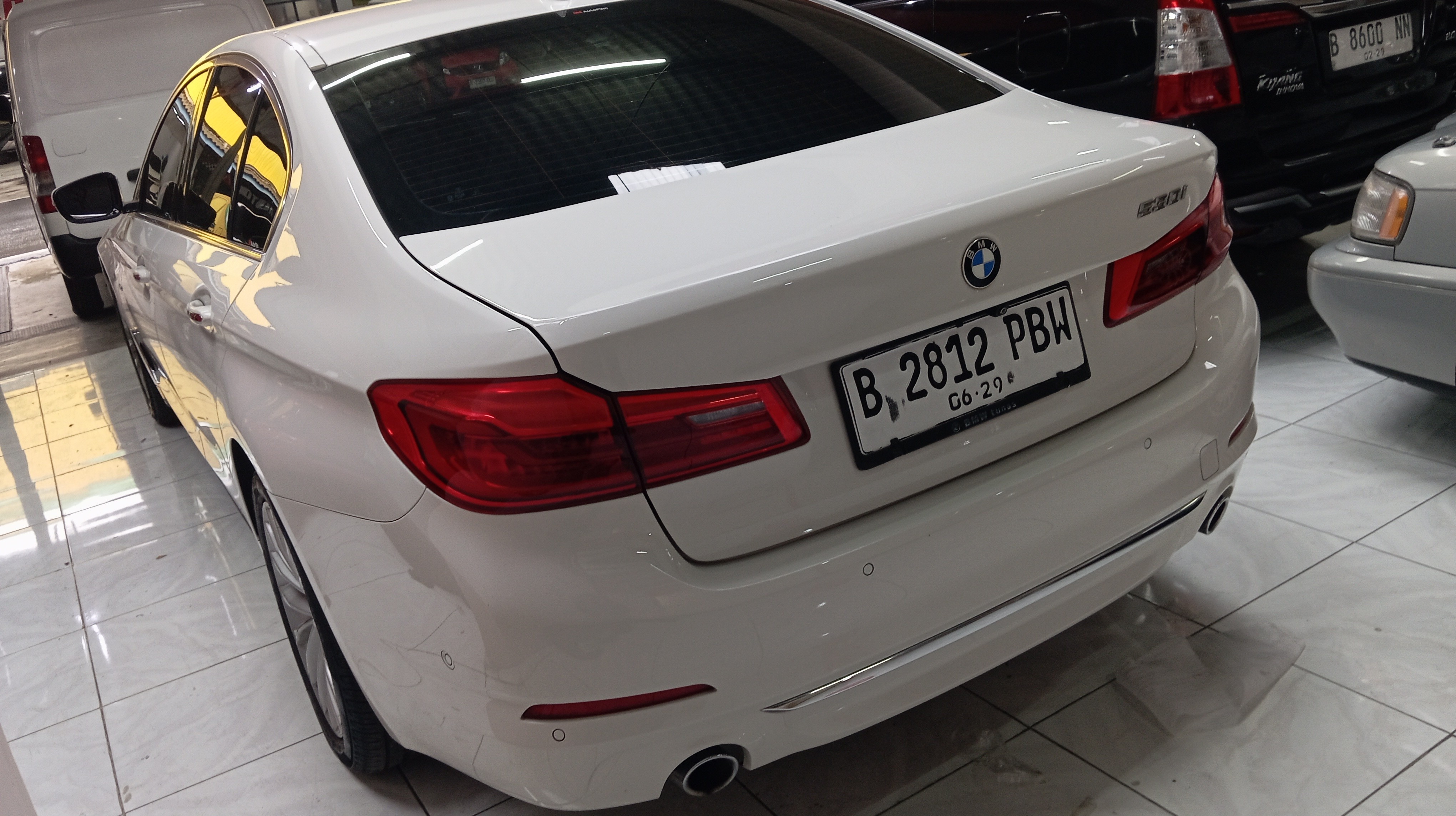 2019 BMW 5 Series Sedan  530i Luxury 2019 BMW 5 Series Sedan  530i Luxury