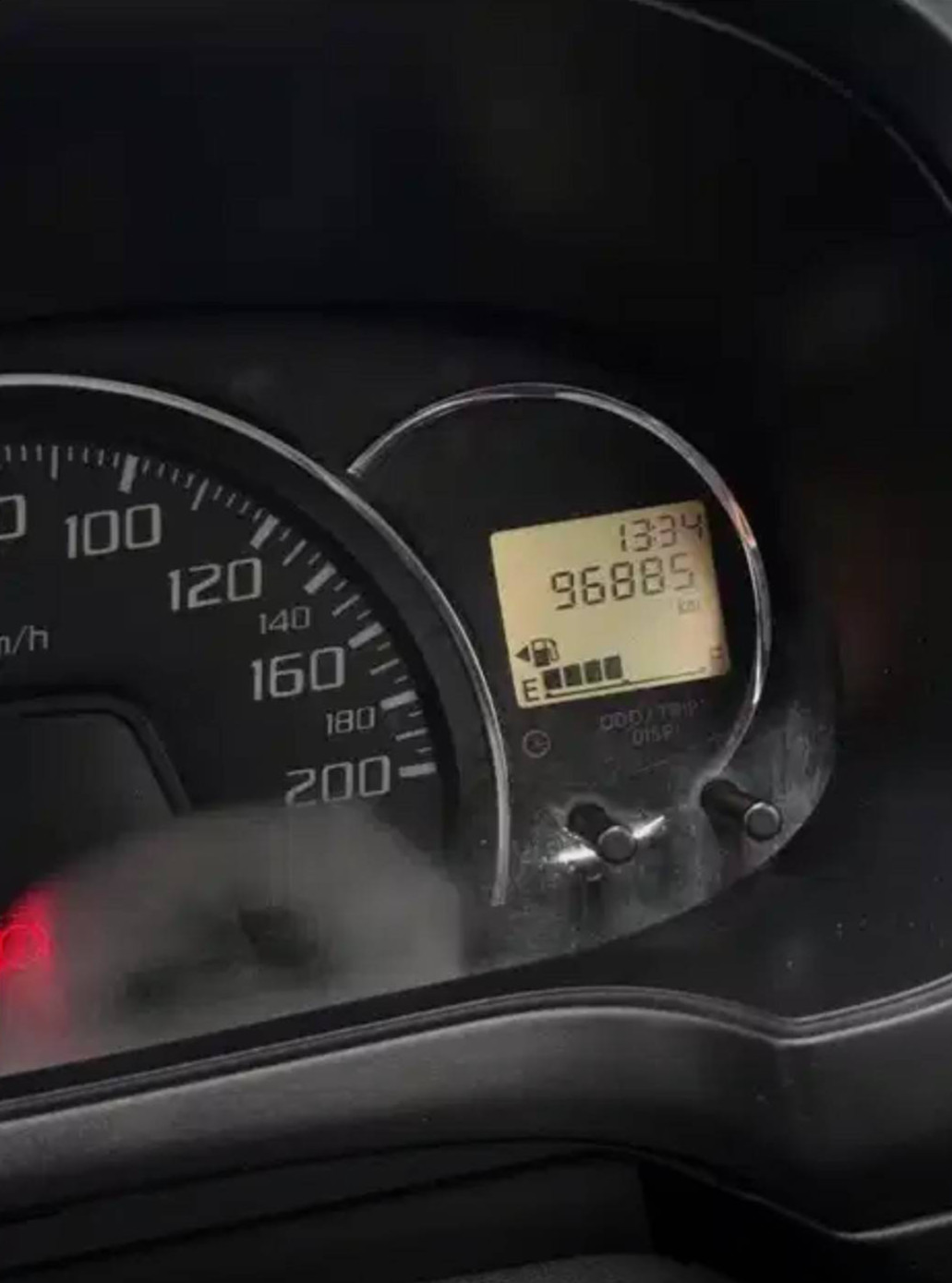 2015 Daihatsu Ayla  1.0 X MT 2015 Daihatsu Ayla  1.0 X MT