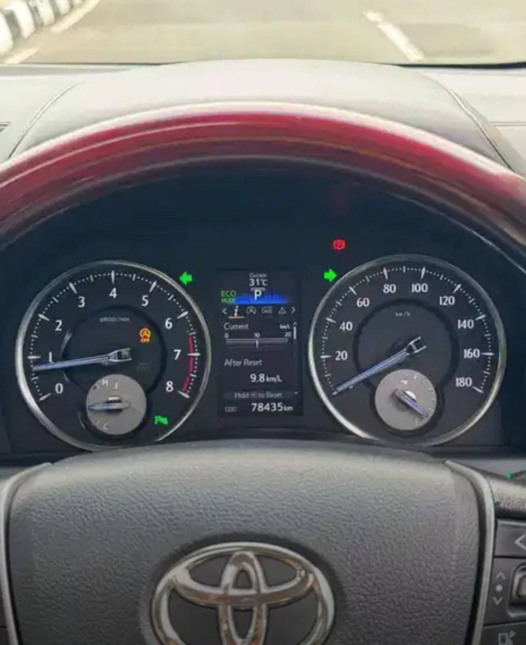 2018 Toyota Alphard  2.5 G A/T 2018 Toyota Alphard  2.5 G A/T