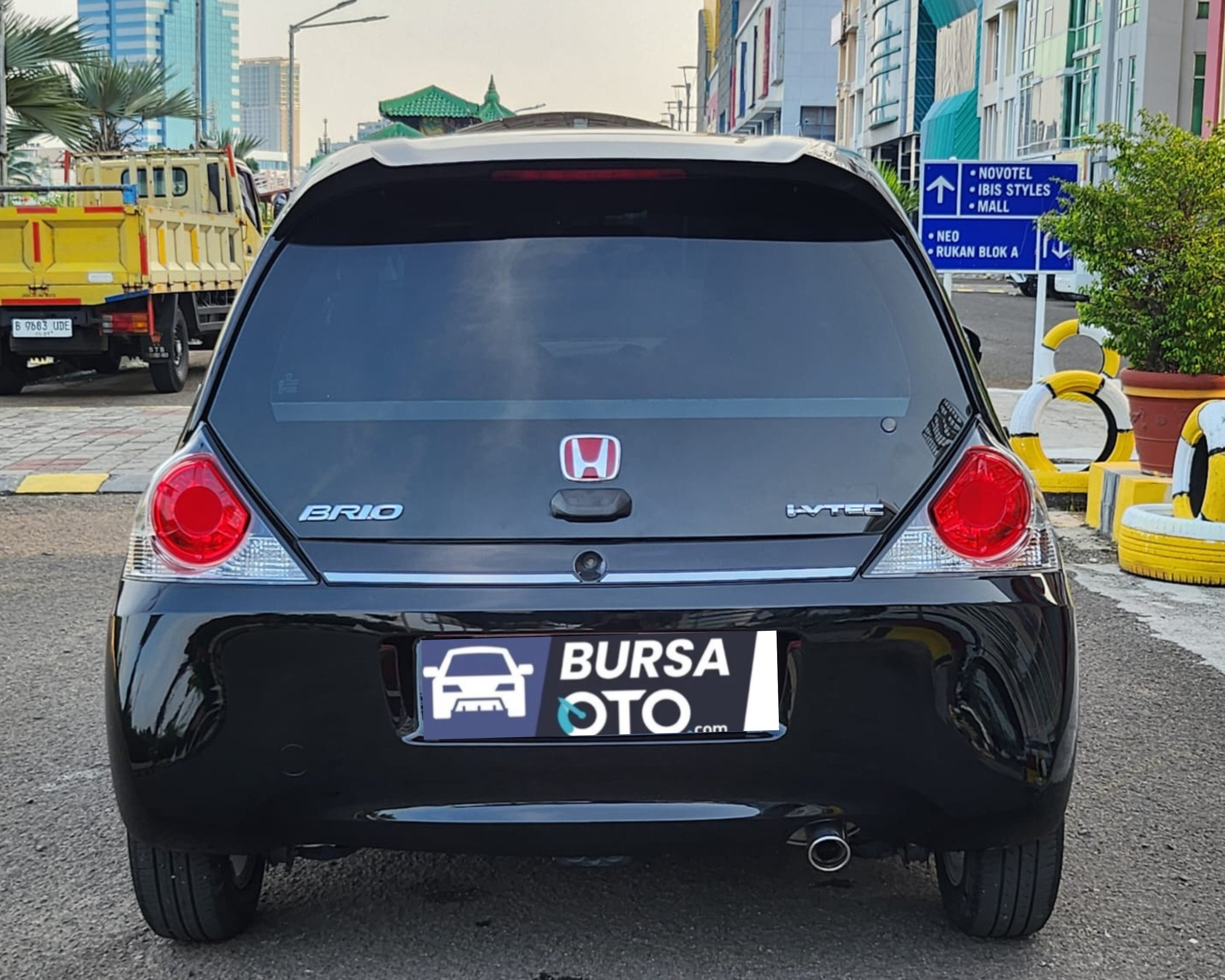 2013 Honda Brio 2013 Honda Brio