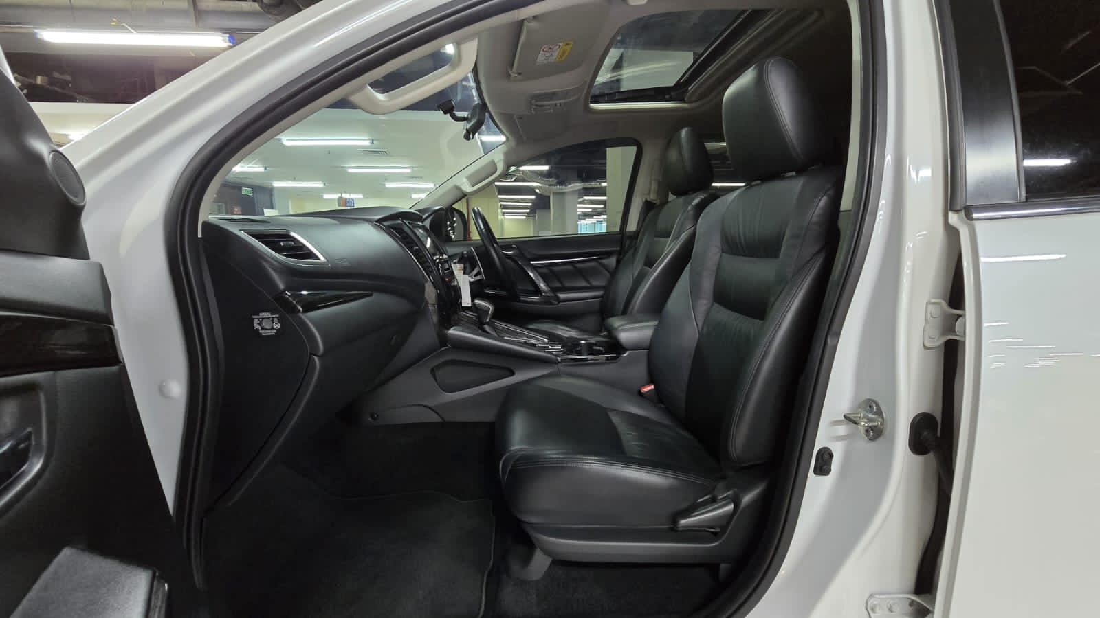 2019 Mitsubishi Pajero 2019 Mitsubishi Pajero