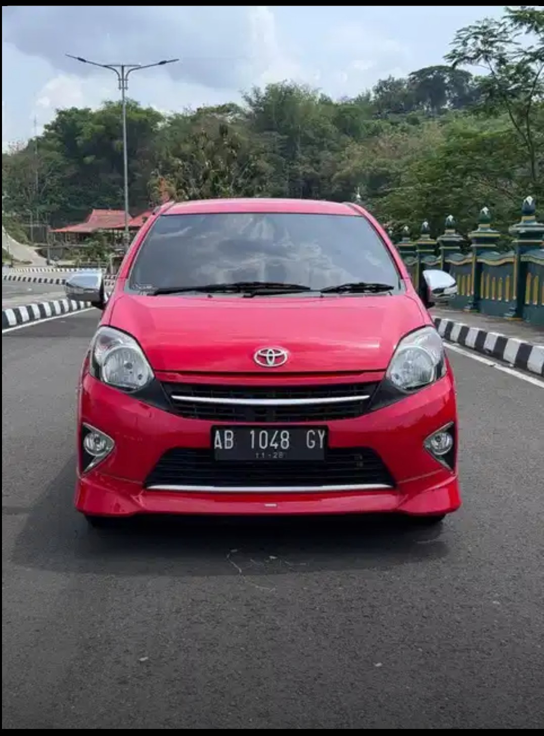 2016 Toyota Agya  1.0 G AT 2016 Toyota Agya  1.0 G AT