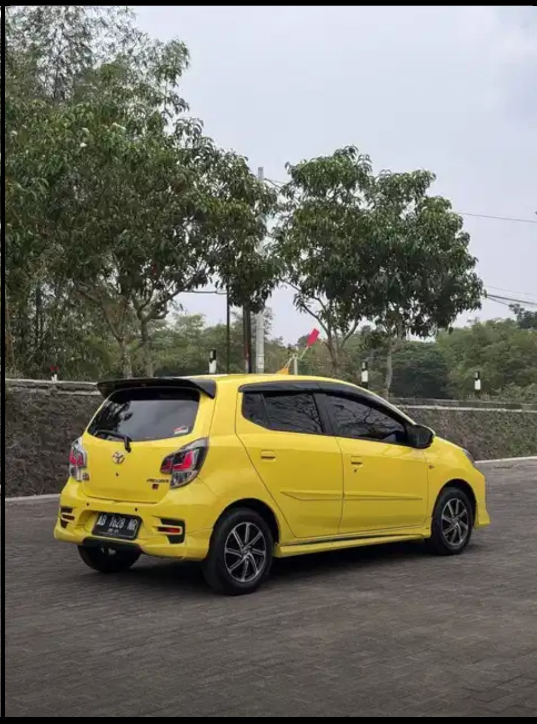 2022 Toyota Agya 1.2L GR Sport M/T 2022 Toyota Agya 1.2L GR Sport M/T