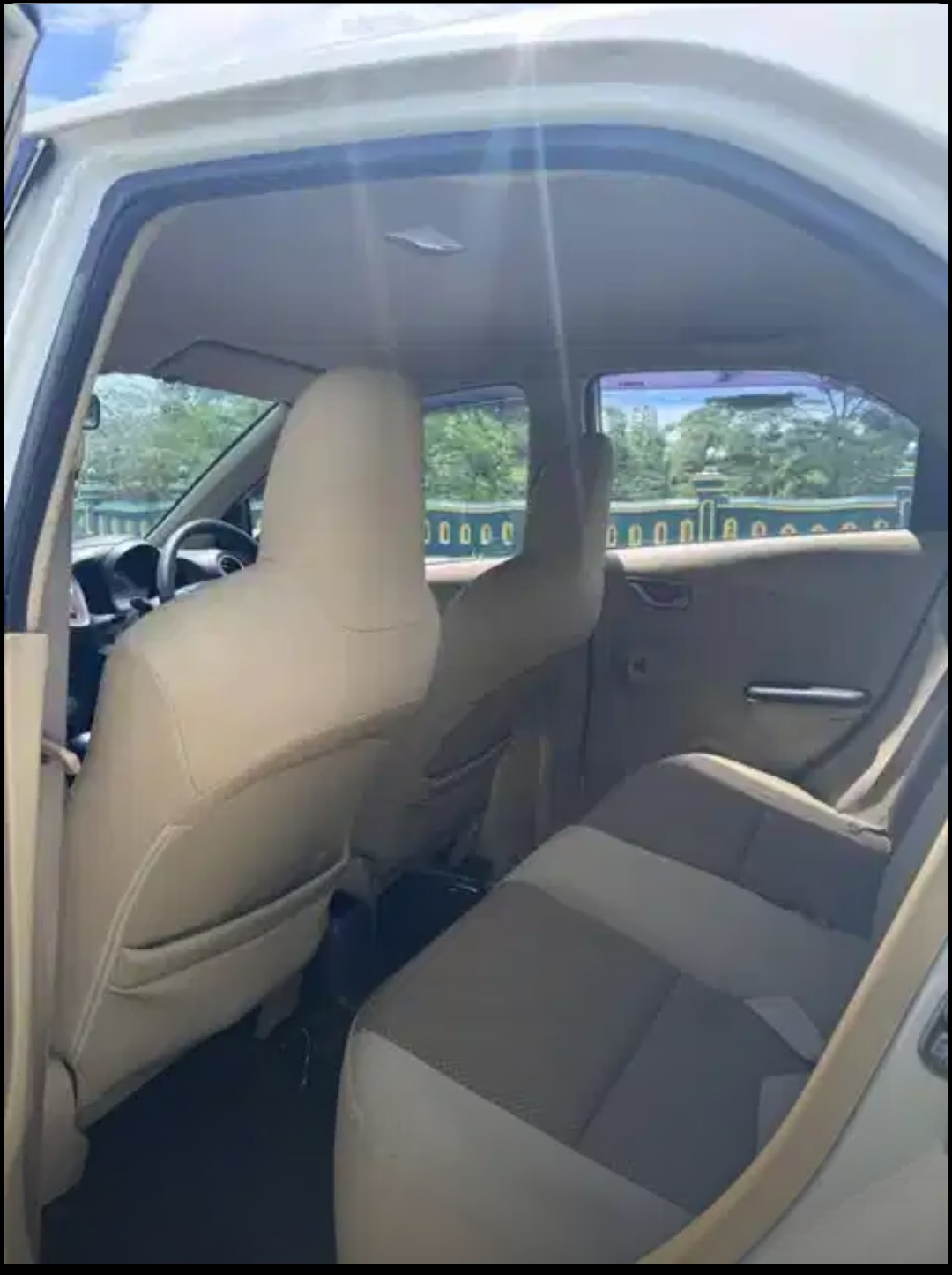 2015 Honda Brio  1.2 E AT 2015 Honda Brio  1.2 E AT