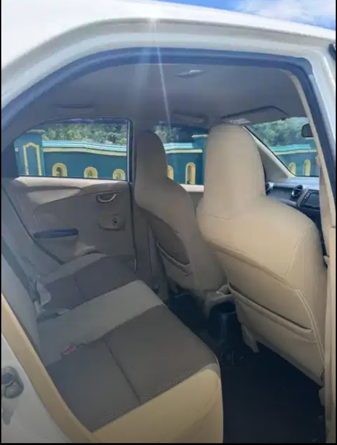 2015 Honda Brio  1.2 E AT 2015 Honda Brio  1.2 E AT