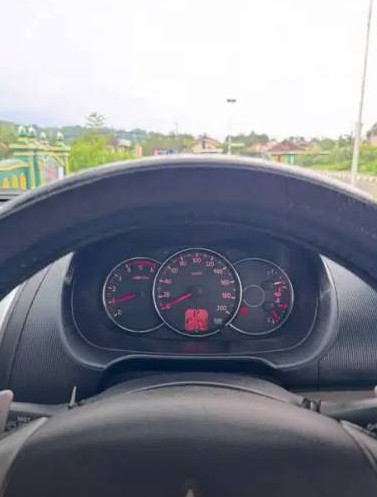 2013 Mitsubishi Pajero Sport  Dakar 4x2 2013 Mitsubishi Pajero Sport  Dakar 4x2