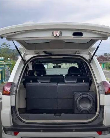 2013 Mitsubishi Pajero Sport  Dakar 4x2 2013 Mitsubishi Pajero Sport  Dakar 4x2