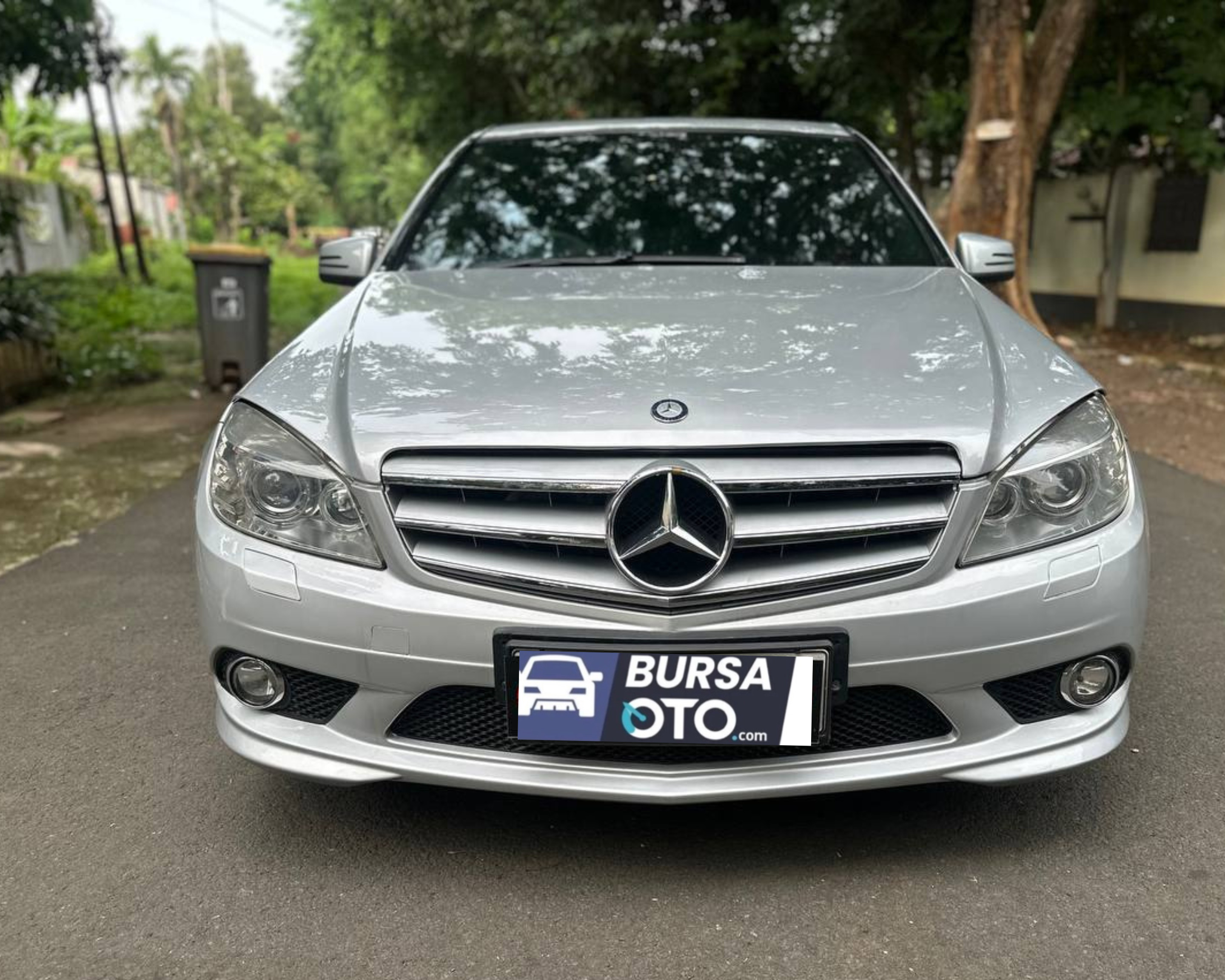 2011 Mercedes Benz C-Class Bekas 2011 Mercedes Benz C-Class Bekas