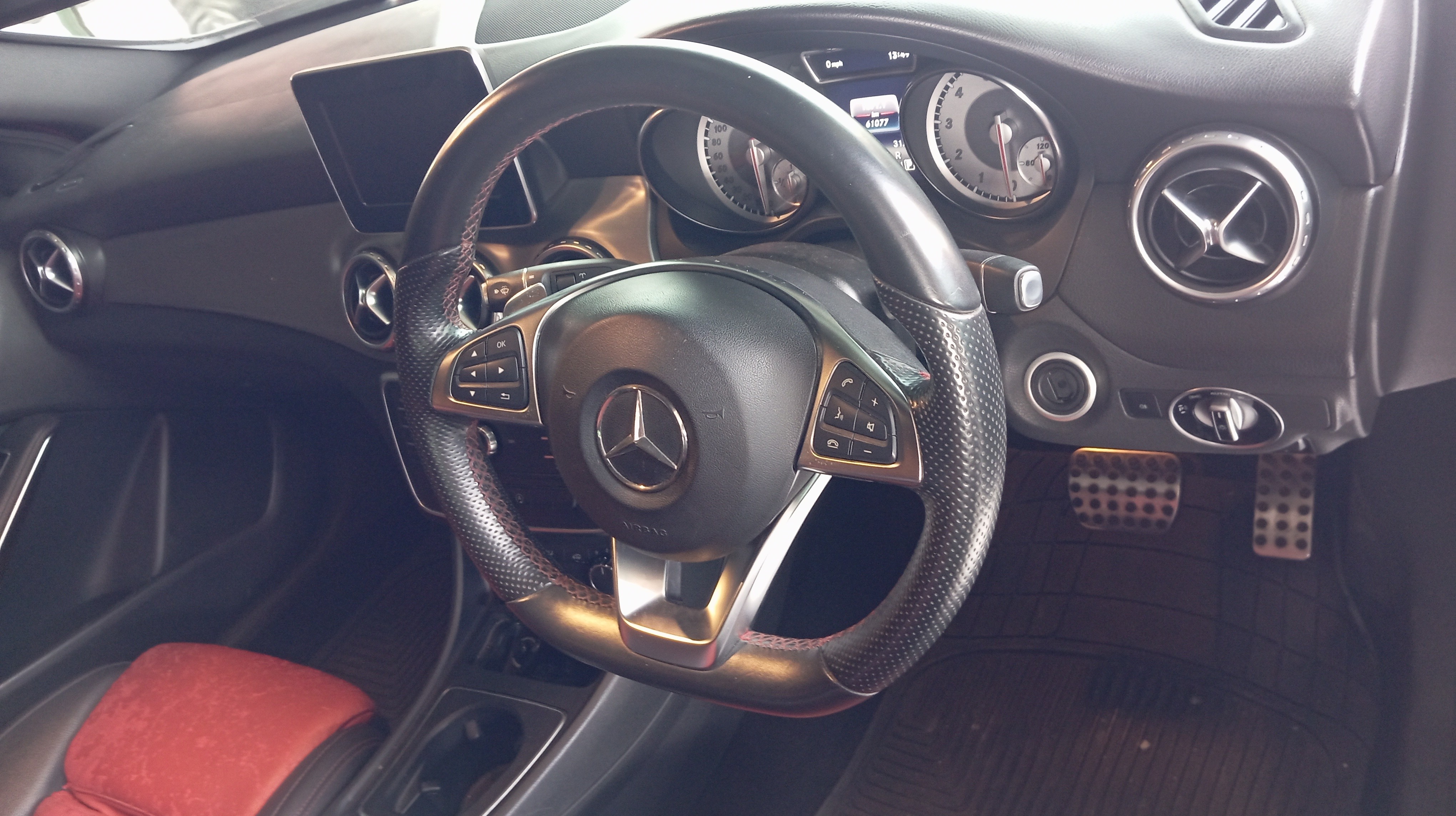 2016 Mercedes Benz GLA 2016 Mercedes Benz GLA