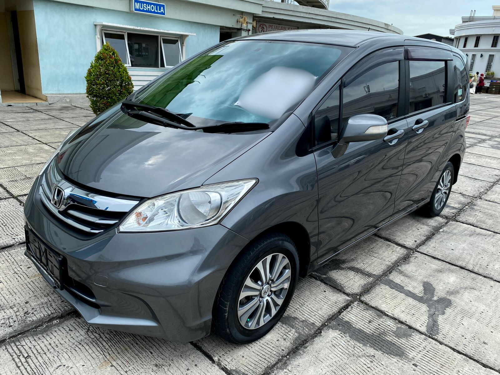 2013 Honda Freed Bekas 2013 Honda Freed Bekas