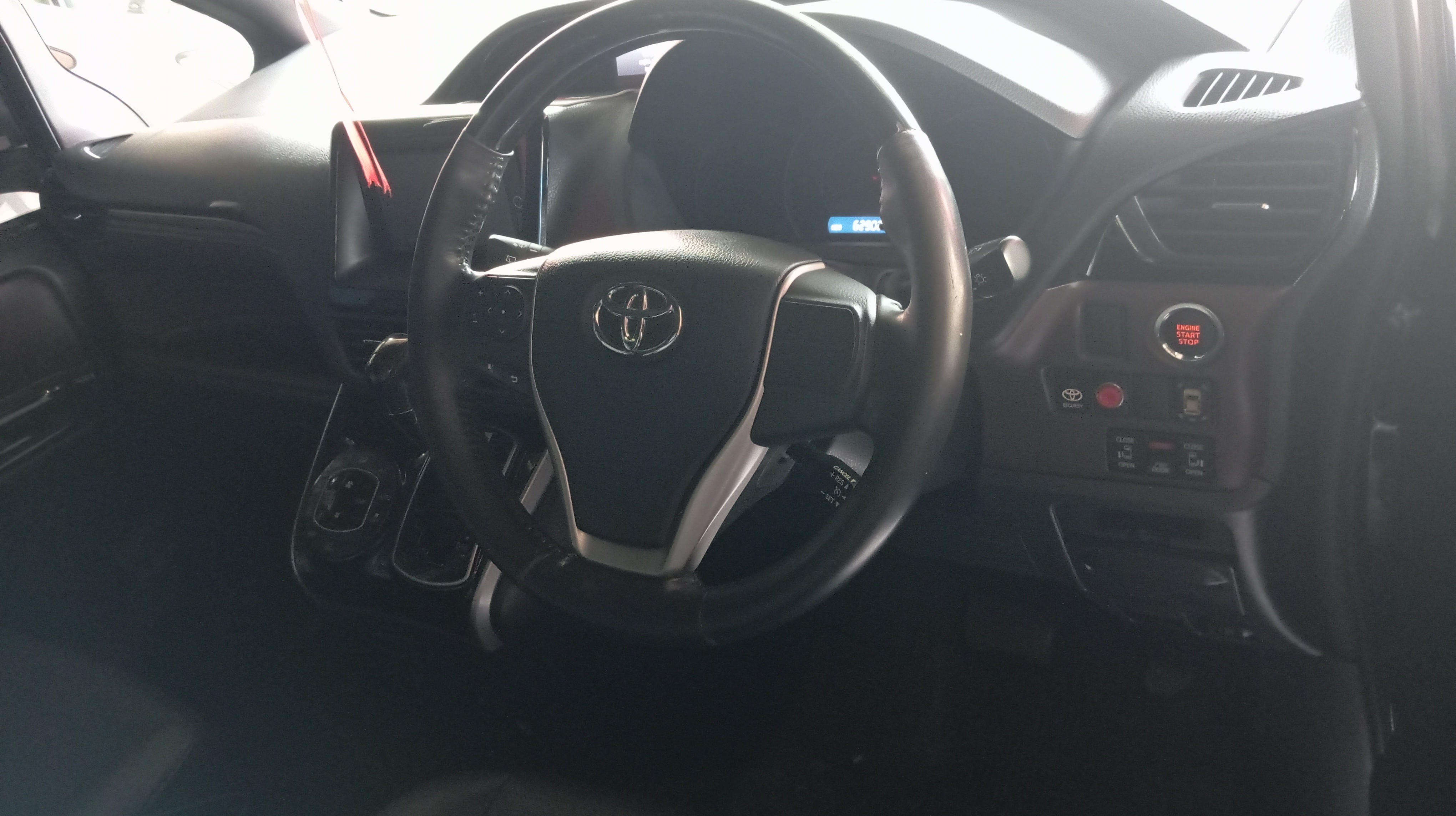 2018 Toyota Voxy 2018 Toyota Voxy