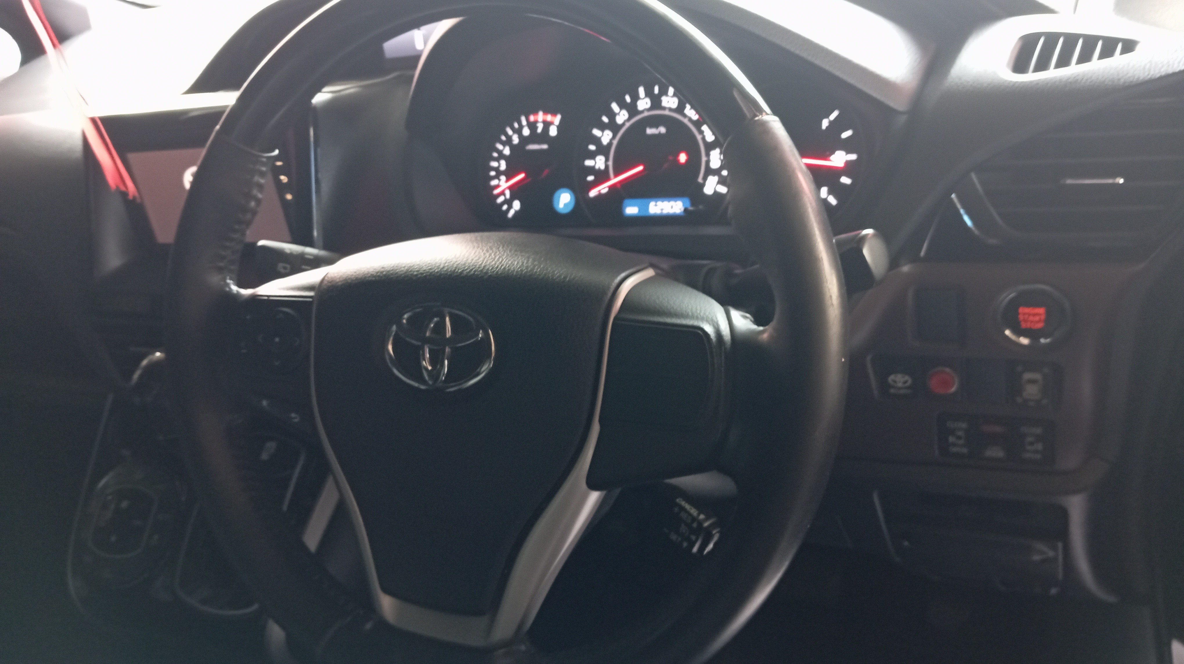 2018 Toyota Voxy 2018 Toyota Voxy