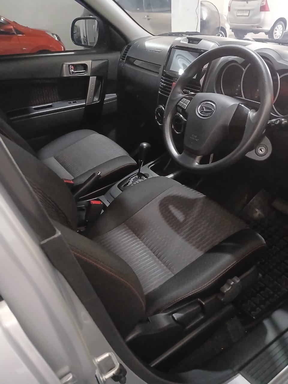 2016 Daihatsu Terios 1.5L TX AT ADVENTURE 2016 Daihatsu Terios 1.5L TX AT ADVENTURE