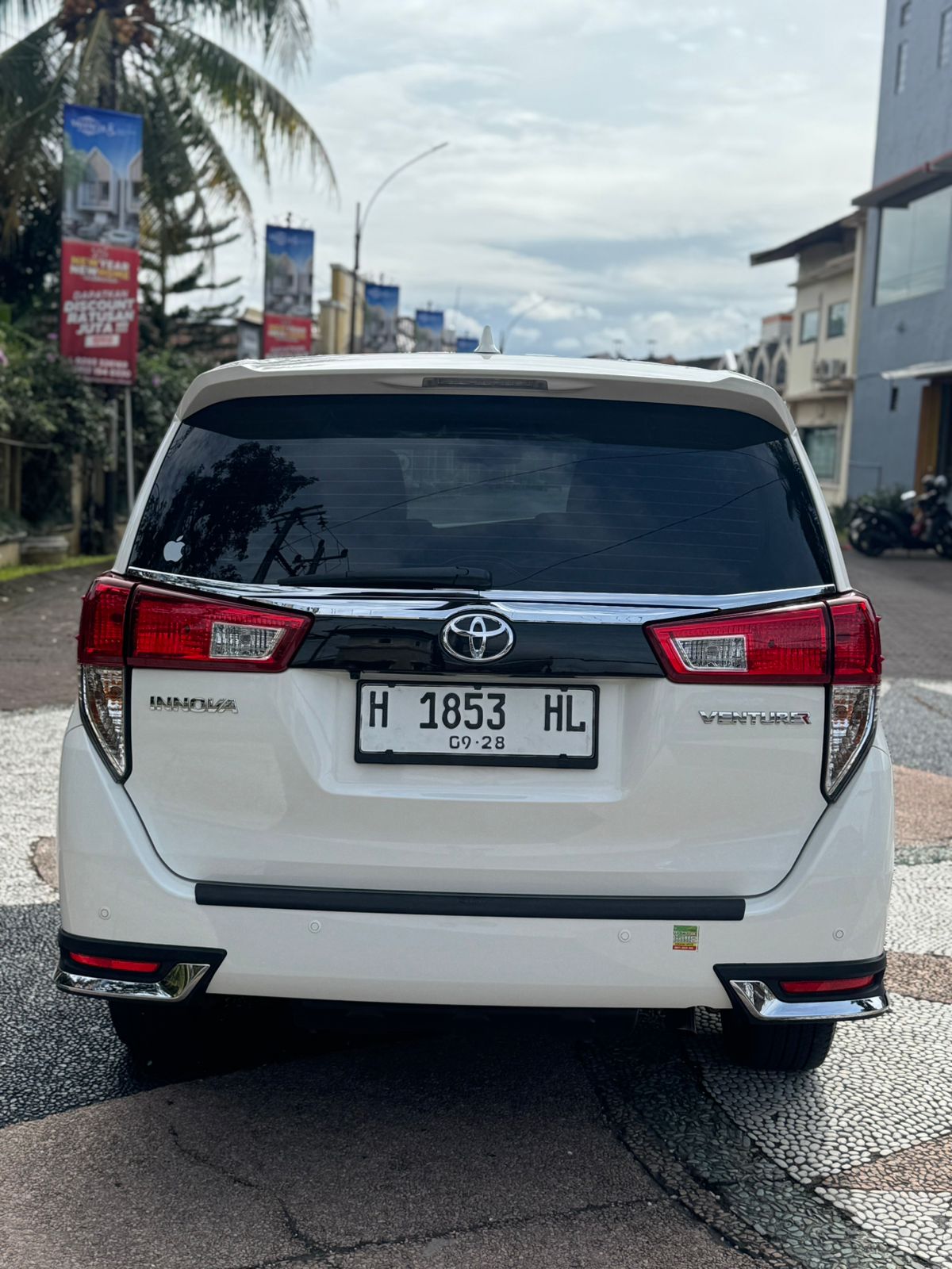2018 Toyota Venturer 2.4 AT 2018 Toyota Venturer 2.4 AT