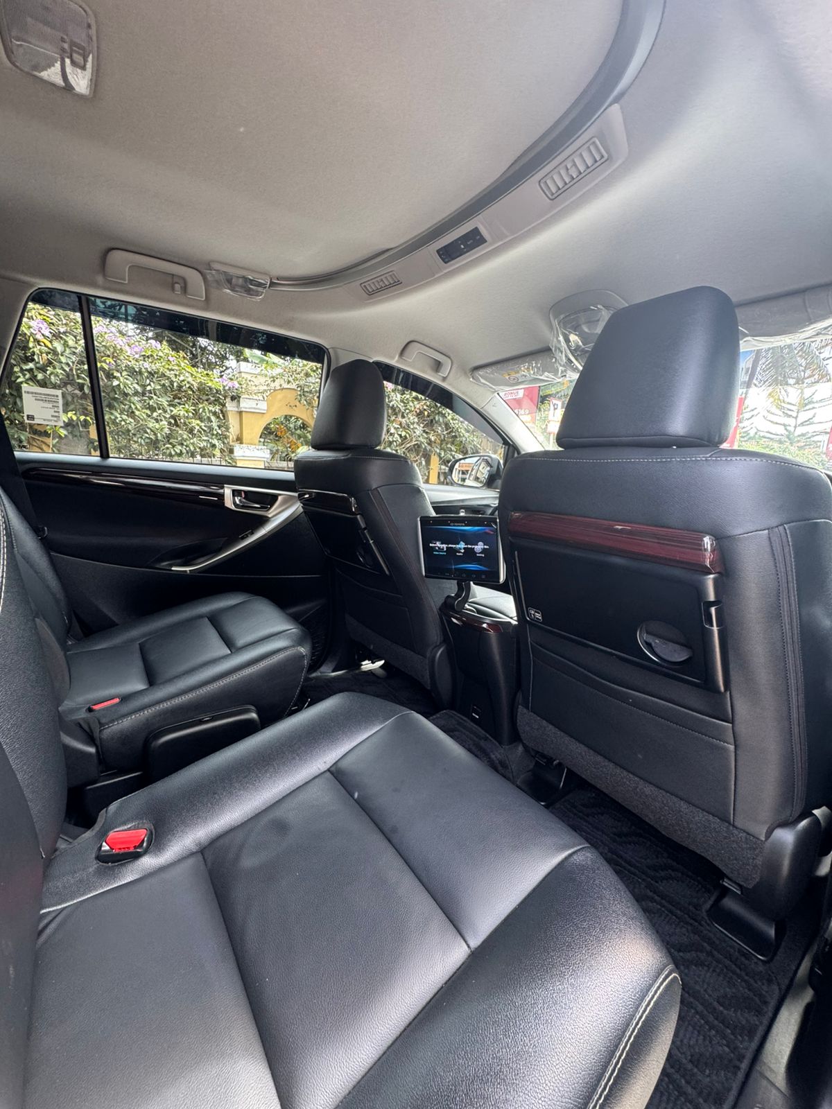 2018 Toyota Venturer 2.4 AT 2018 Toyota Venturer 2.4 AT