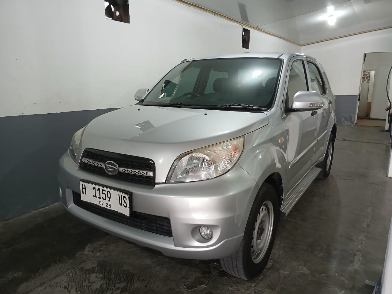2013 Daihatsu Terios TS Extra 1.5L MT 2013 Daihatsu Terios TS Extra 1.5L MT