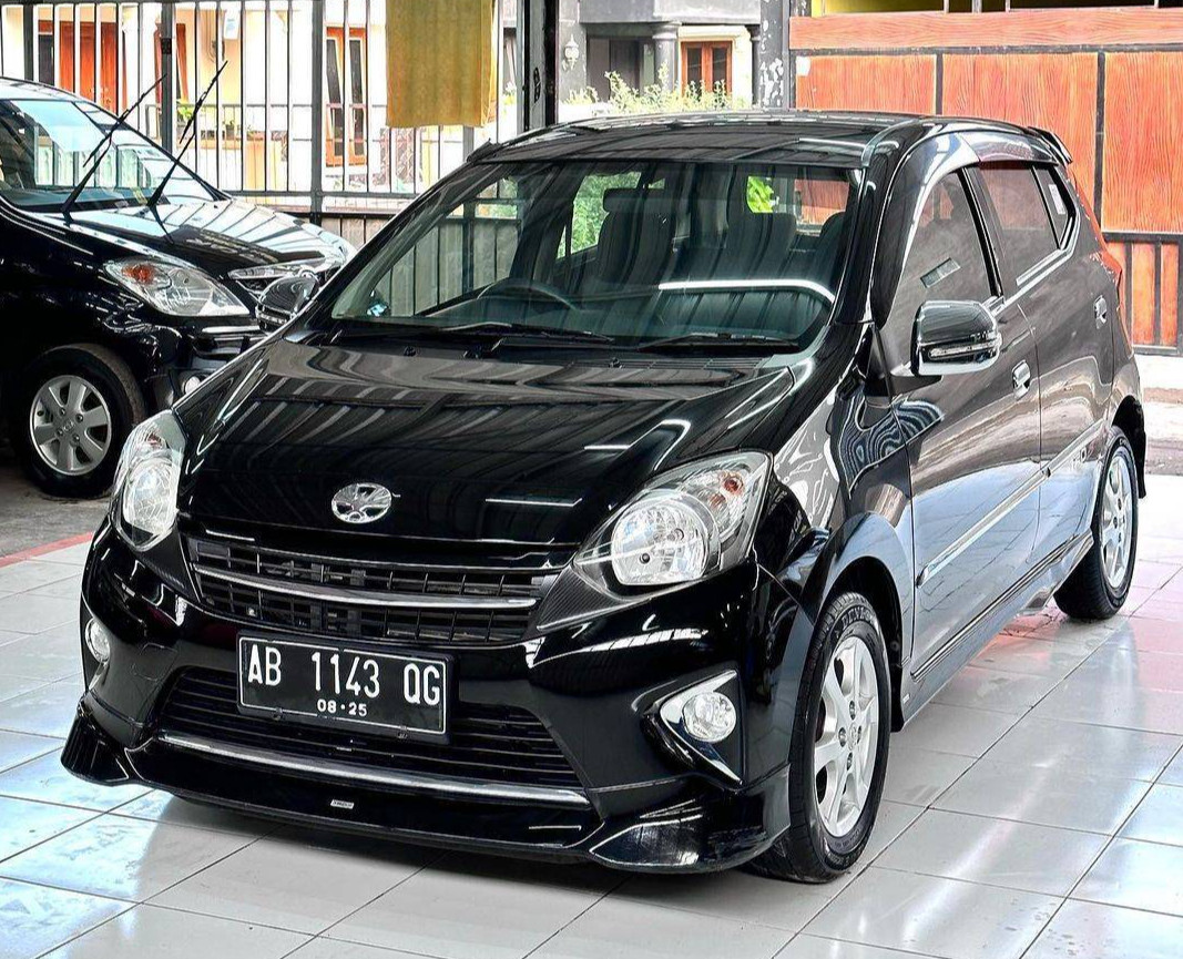 2015 Toyota Agya 1.2L G AT TRD 2015 Toyota Agya 1.2L G AT TRD