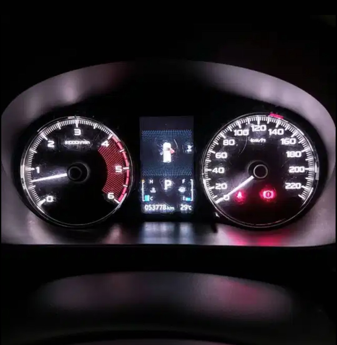 2018 Mitsubishi Pajero SPORT DAKAR 4X2 2.4L AT 2018 Mitsubishi Pajero SPORT DAKAR 4X2 2.4L AT