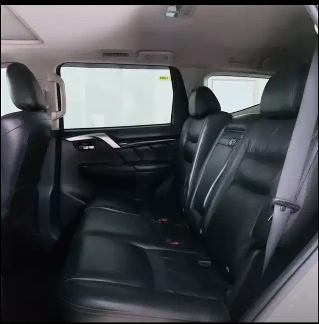 2018 Mitsubishi Pajero SPORT DAKAR 4X2 2.4L AT 2018 Mitsubishi Pajero SPORT DAKAR 4X2 2.4L AT