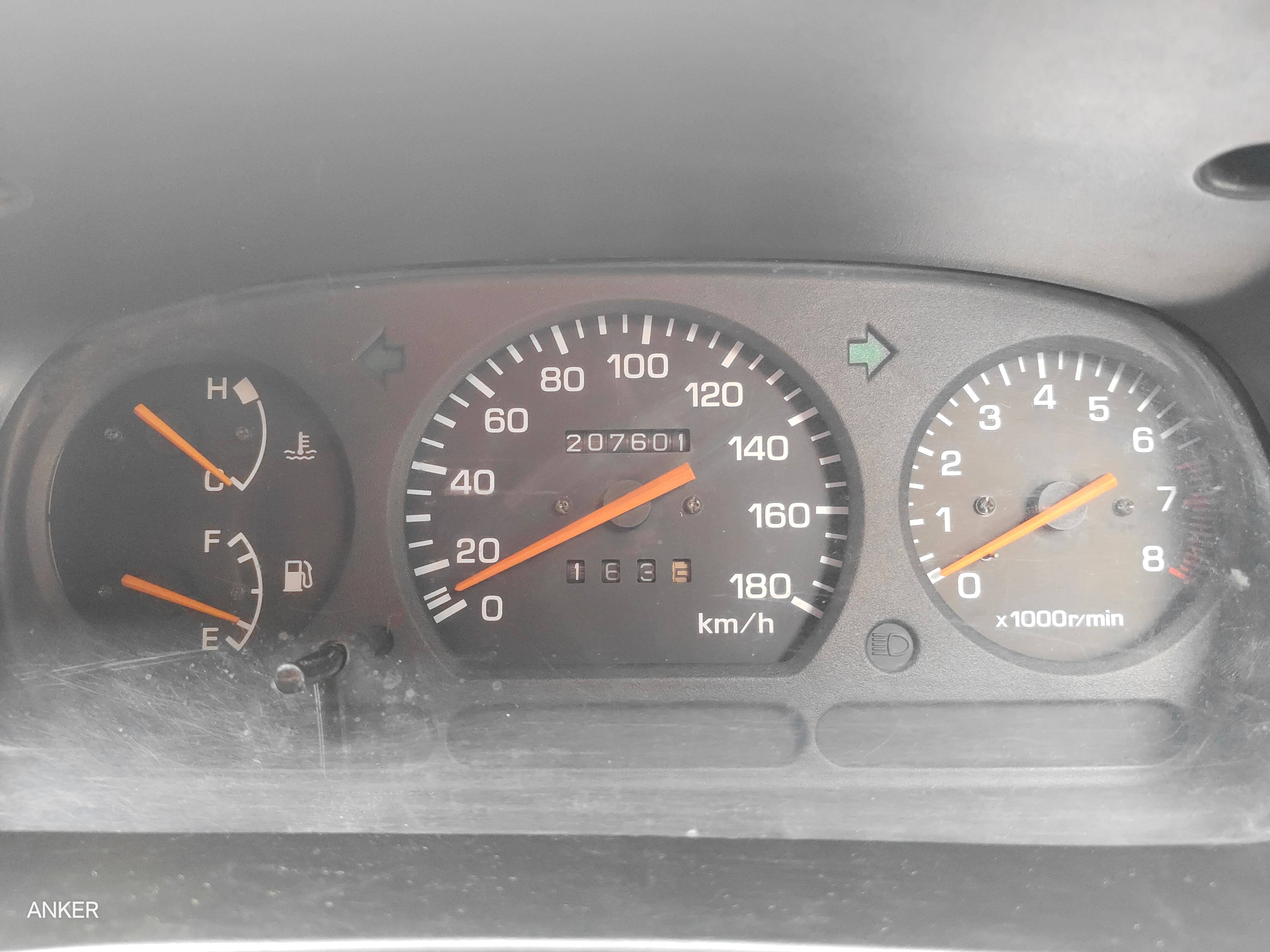 2002 Daihatsu Taruna CSX 2002 Daihatsu Taruna CSX